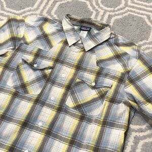 Patagonia Three Trees Shirt Mens Large Plaid Button Up Short Sleeve Yellow 52221